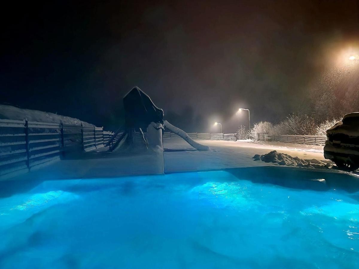Zacna Z Jacuzzi Na Wylacznosc *